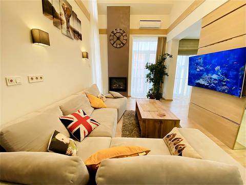 квартира за адресою Регенераторна вул., 4