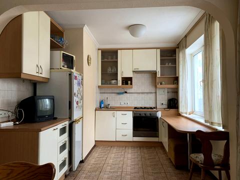 квартира за адресою Бакинська вул., 37