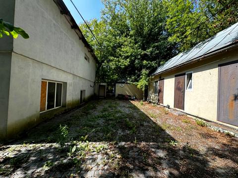 комерційна за адресою Хмельницька, 1