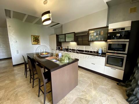 квартира по адресу Гоголевская ул., 4