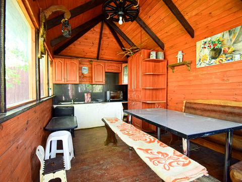 будинок за адресою Незалежності вул., 10