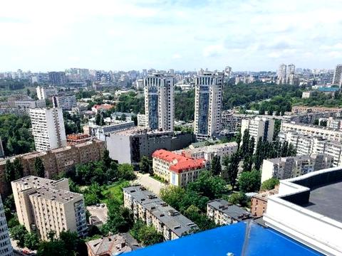 квартира за адресою Кирило-Мефодіївська вул., 2