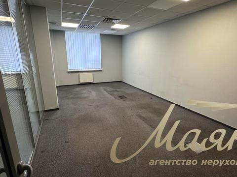 комерційна за адресою Автозаводська вул., 54/19