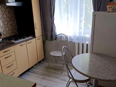 квартира за адресою Пироговська вул., 27