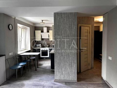 квартира за адресою Велика Васильківська вул. (Червоноармійська), 136