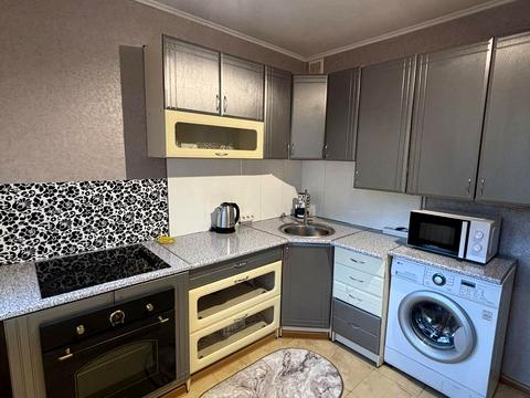 квартира за адресою Пантелеймона Куліша вул. (Челябінська), 17