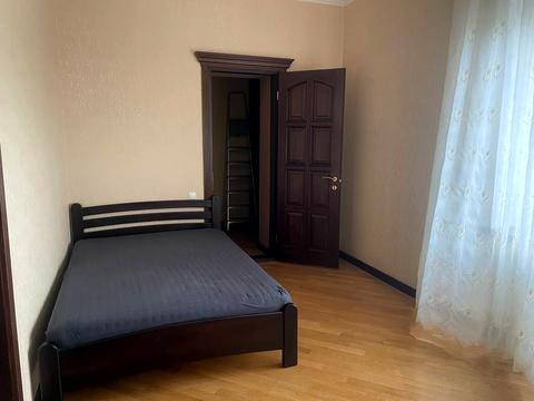 будинок за адресою Академічна вул., 10