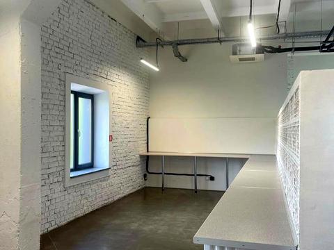 коммерческая по адресу Полевая ул., 21