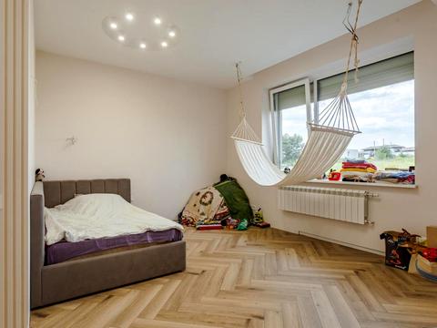 будинок за адресою с. Лісники, Захрестова вул.