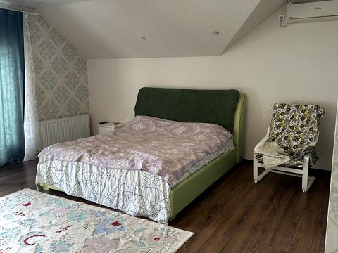 дом по адресу Центральна