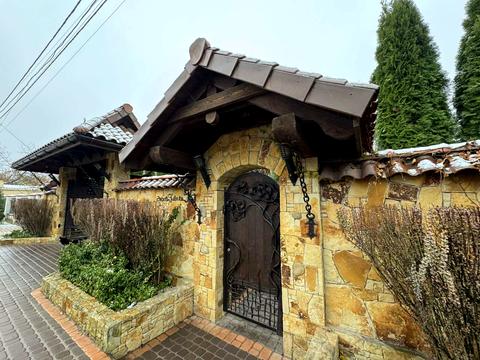 будинок за адресою 2-й Мирослава Скорика пров.