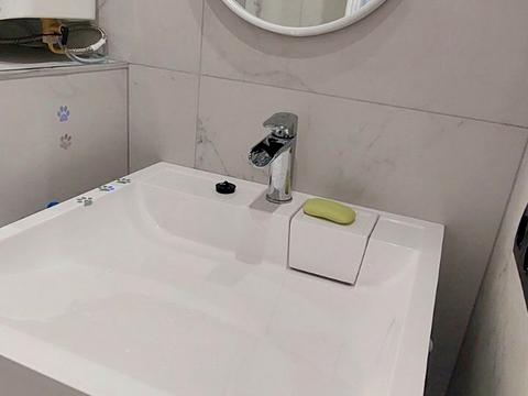 квартира по адресу Олега Мудрака ул. (Генерала Наумова), 1-Б