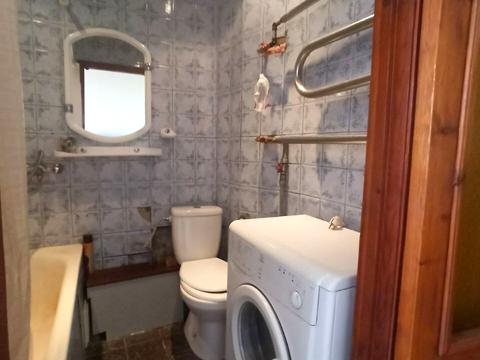 квартира за адресою Нескорених вул. (Героїв Праці), 4г