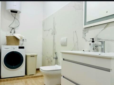квартира по адресу Антоновича ул., 44