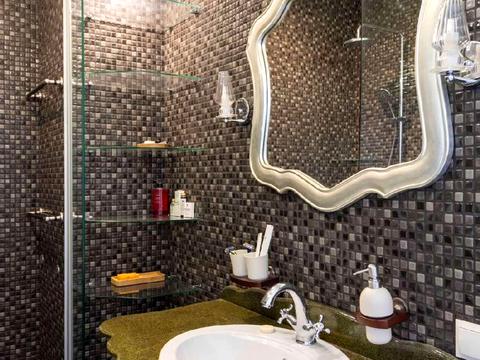 квартира за адресою Шота Руставелі вул., 32