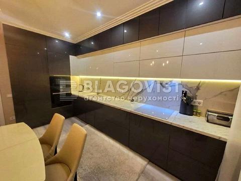 квартира по адресу Михаила Максимовича ул. (Трутенко Онуфрия), 3-Г