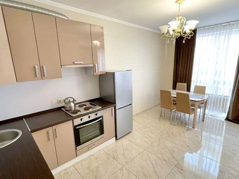 квартира за адресою Олександрівська вул., 1