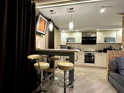 квартира за адресою Кропивницького вул., 7/1