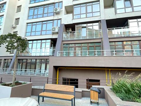 коммерческая по адресу Глибочицька, 13