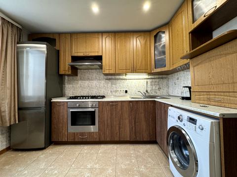 квартира за адресою Митрополита Андрея Шептицького вул. (Анатолія Луначарського), 1/2