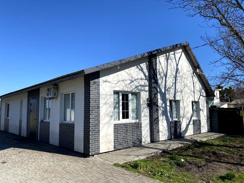 дом по адресу Ігоря Сікорського ул. (Горького)