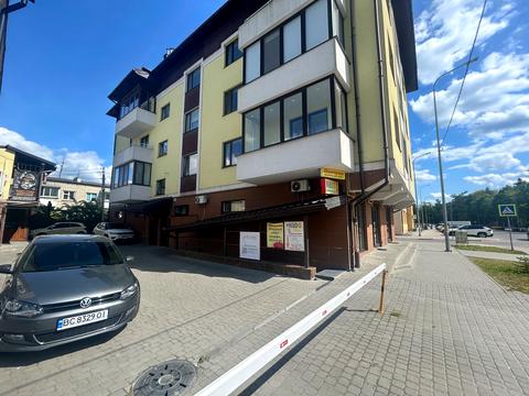 комерційна за адресою Михайла Грушевського вул., 56