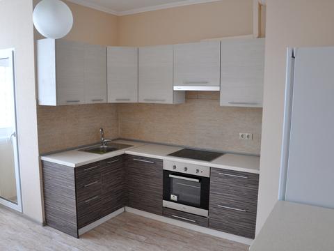 квартира за адресою Анни Ахматової вул., 22