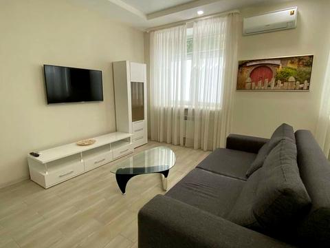 квартира за адресою Мечникова вул. (Кловський), 10/2