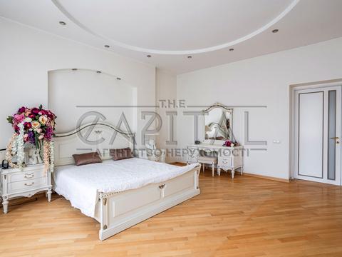 квартира за адресою Шовковична вул., 32/34