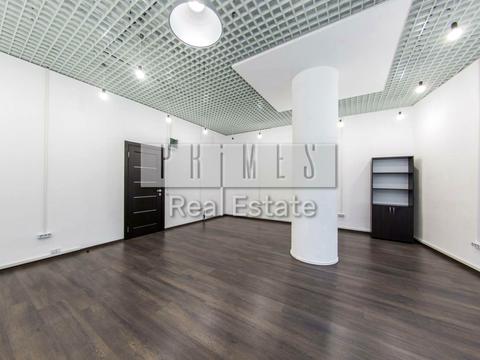 комерційна за адресою Кловський узвіз, 7