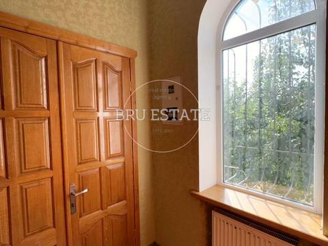 будинок за адресою Курчатова, 27