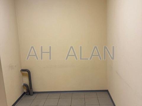 комерційна за адресою Казимира Малевича вул. (Боженка), 68Л