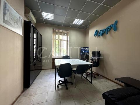 комерційна за адресою Богдана Хмельницького вул., 57б 