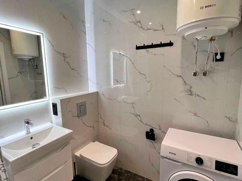 квартира за адресою Ревуцького вул., 40-В