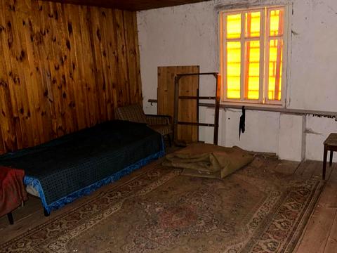 дом по адресу квітнева