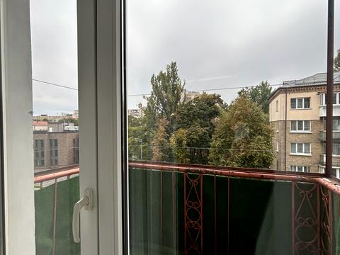 квартира за адресою Білоруська вул., 32