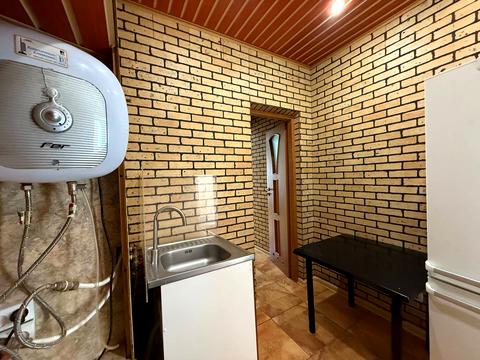 комерційна за адресою Михайлівська вул., 21