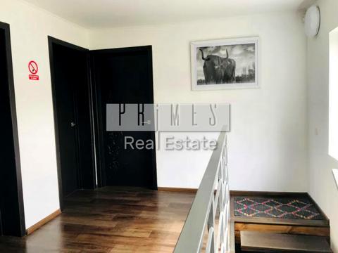 будинок за адресою Русанівські сади вул., 1