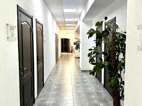 комерційна за адресою Дмитра Данилишина вул., 6