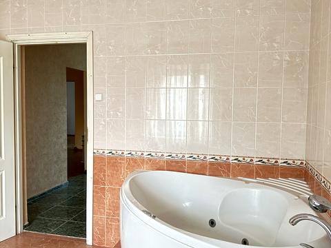 квартира за адресою Володимира Висоцького бульв., 5