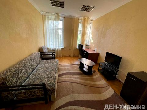 квартира по адресу Михайловский пер., 12