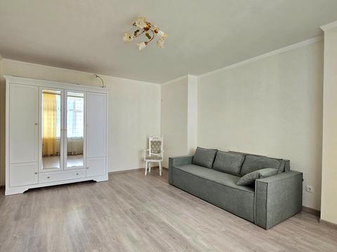 квартира за адресою Анни Ахматової вул., 22