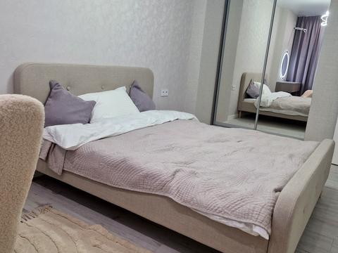 квартира за адресою Академіка Заболотного вул., 1-Б
