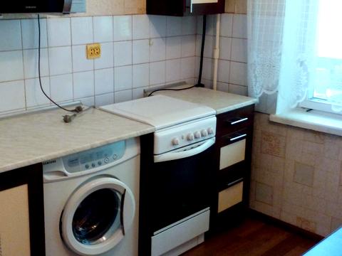 квартира за адресою Богатирська вул., 8