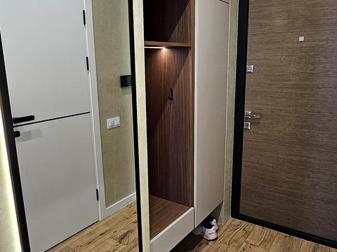 квартира за адресою Салютна вул., 2