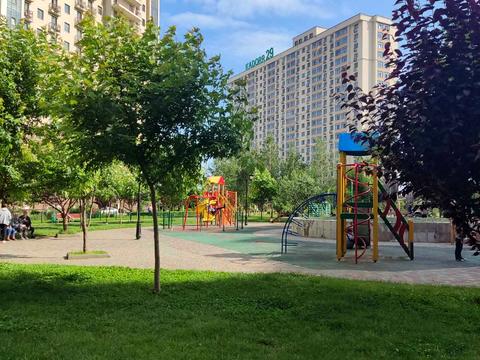квартира за адресою Перлинна вул., 8