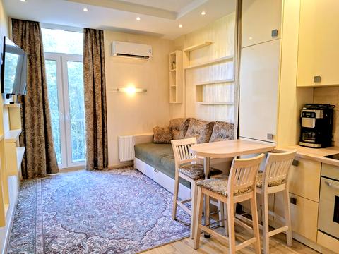 квартира за адресою Регенераторна вул., 4