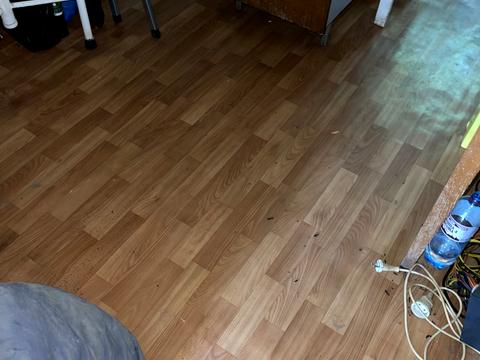 коммерческая по адресу Грушевського, 51а