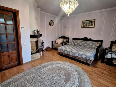 будинок за адресою Садова вул., 27