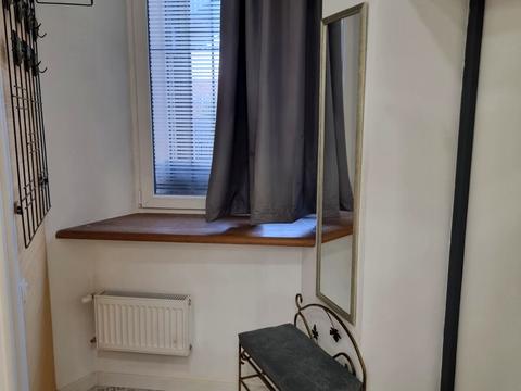 квартира за адресою Пантелеймона Куліша вул., 27